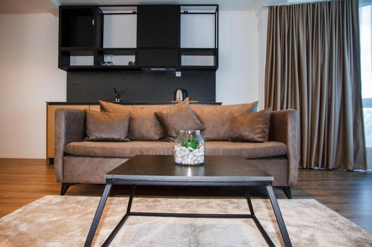 Swiss Apartments Prishtina Пристина Екстериор снимка